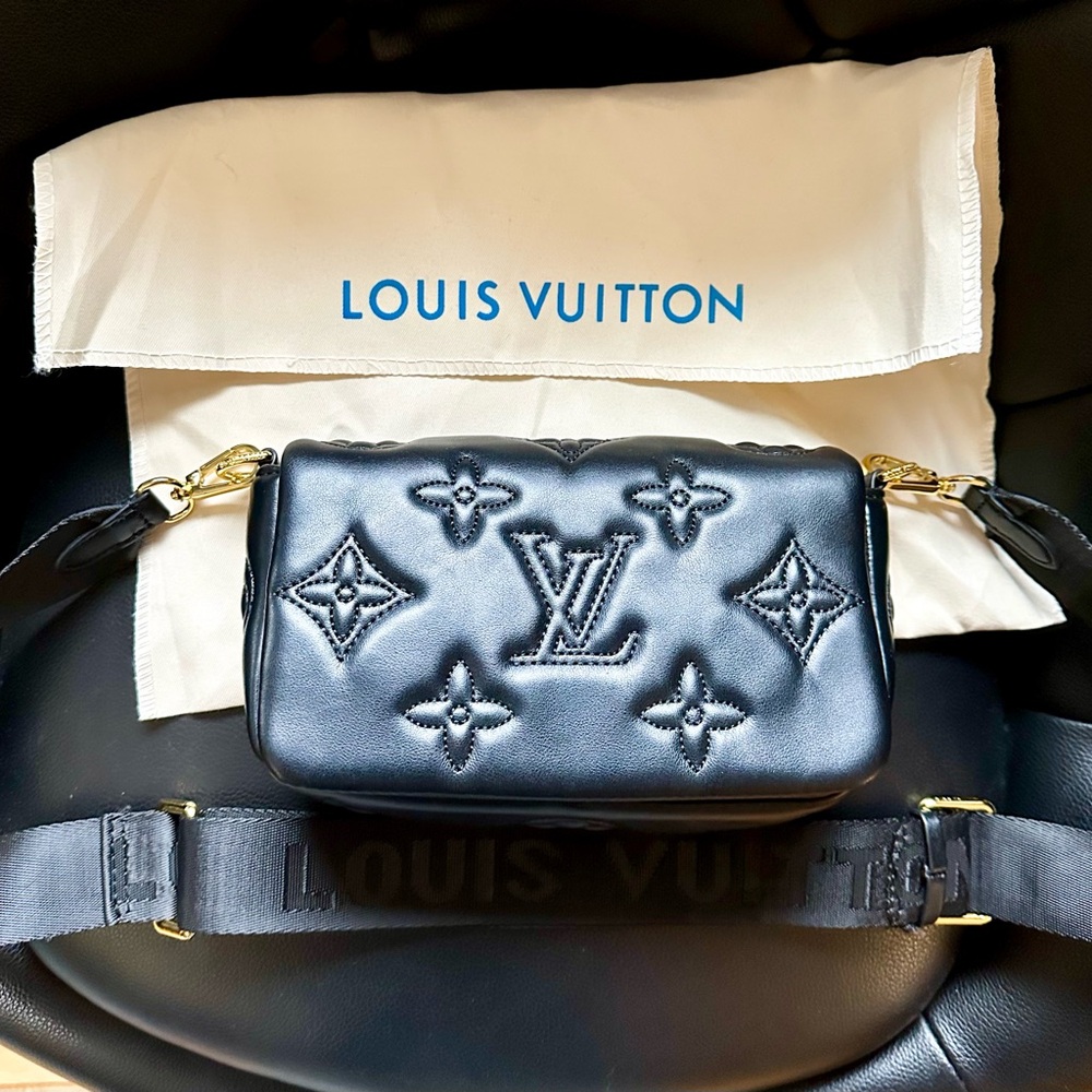 LV Mini Pochette